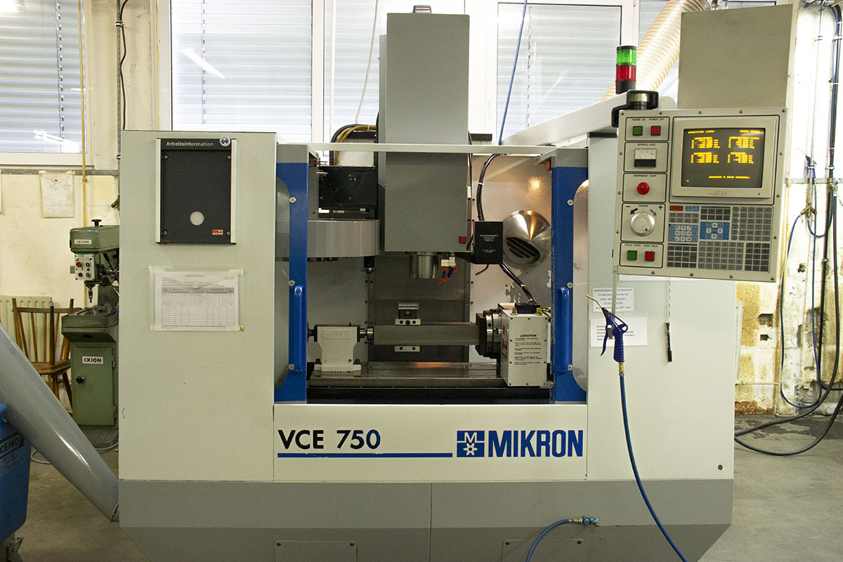 Mashcine MIKRON VCE 750